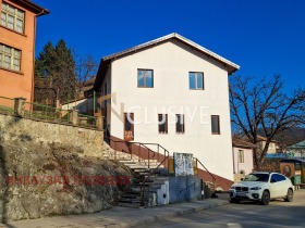 Casa Ustovo, Smolyan 3