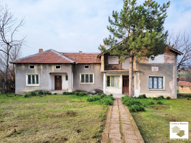 Продава  Къща, с. Недан