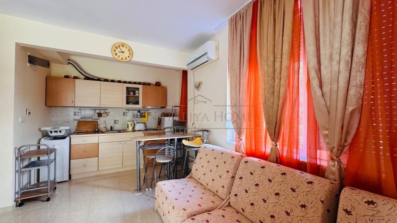 Продава  1-стаен град Бургас , Сарафово , 28 кв.м | 35623434 - изображение [2]