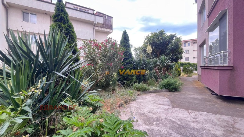 Продава  2-стаен град Бургас , Сарафово , 86 кв.м | 14948322 - изображение [15]