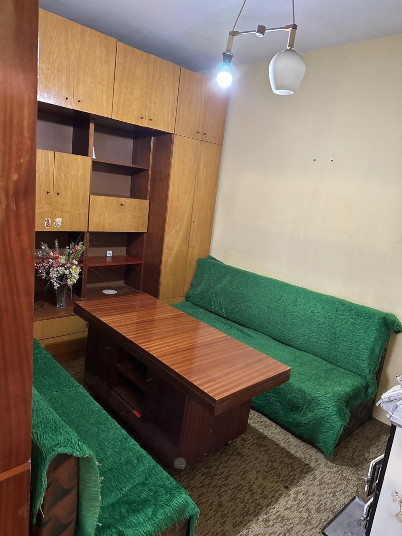 Продава 2-СТАЕН, гр. Шумен, Еверест, снимка 3 - Апартаменти - 53371212