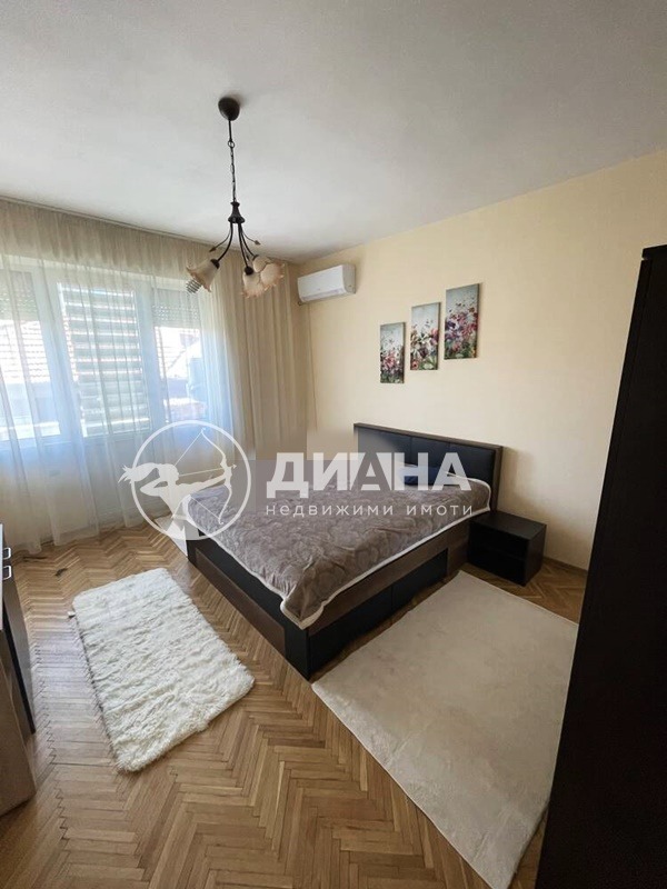 Продава 3-СТАЕН, гр. Пловдив, Център, снимка 7 - Апартаменти - 54352330