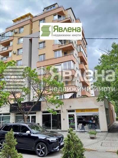 Til salgs  3 soverom Sofia , Krasno selo , 114 kvm | 93830631