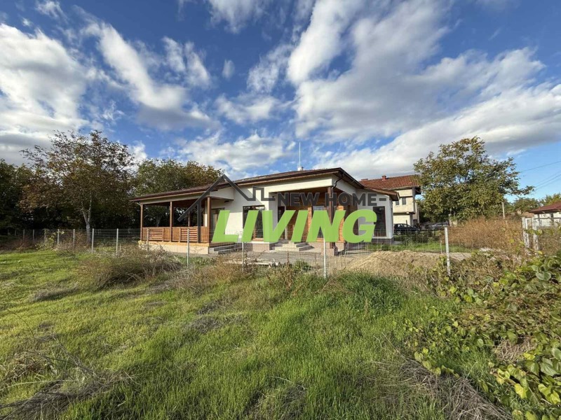 Продава КЪЩА, с. Цалапица, област Пловдив, снимка 2 - Къщи - 52373560