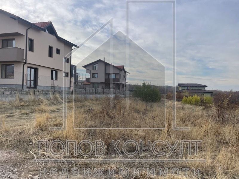 Eladó  Cselekmény régió Plovdiv , Brestnik , 646 négyzetméter | 66123164