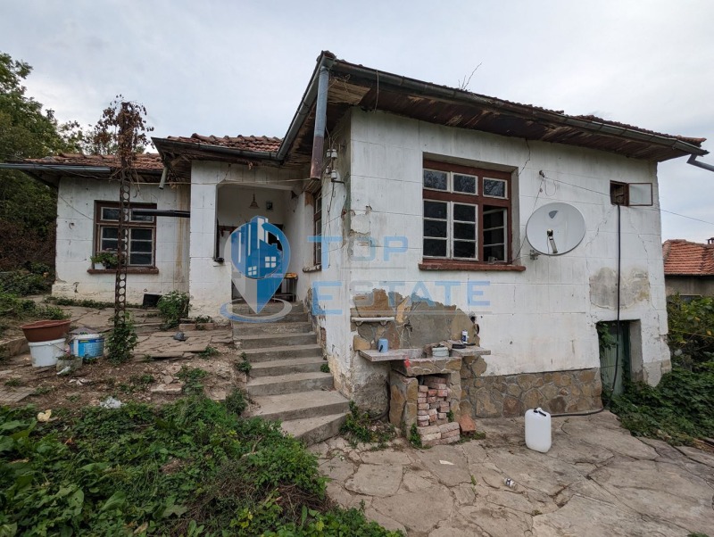 Продава КЪЩА в област Габрово, с. Сенник - 85 кв.м / 21 500 € » 42 050.35 лв., ТОП ЕСТЕЙТ