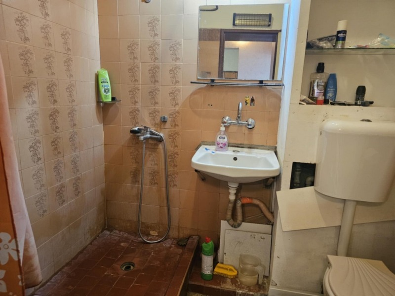 Продава  2-стаен град Кърджали , Възрожденци , 61 кв.м | 18638695 - изображение [12]