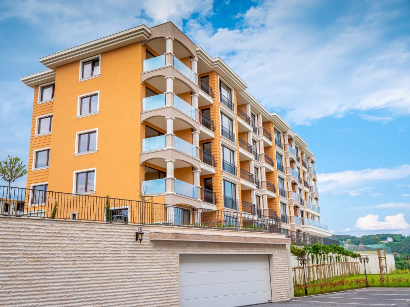 Продава 3-СТАЕН, гр. Варна, к.к. Св.Св. Константин и Елена, снимка 12 - Апартаменти - 52458323