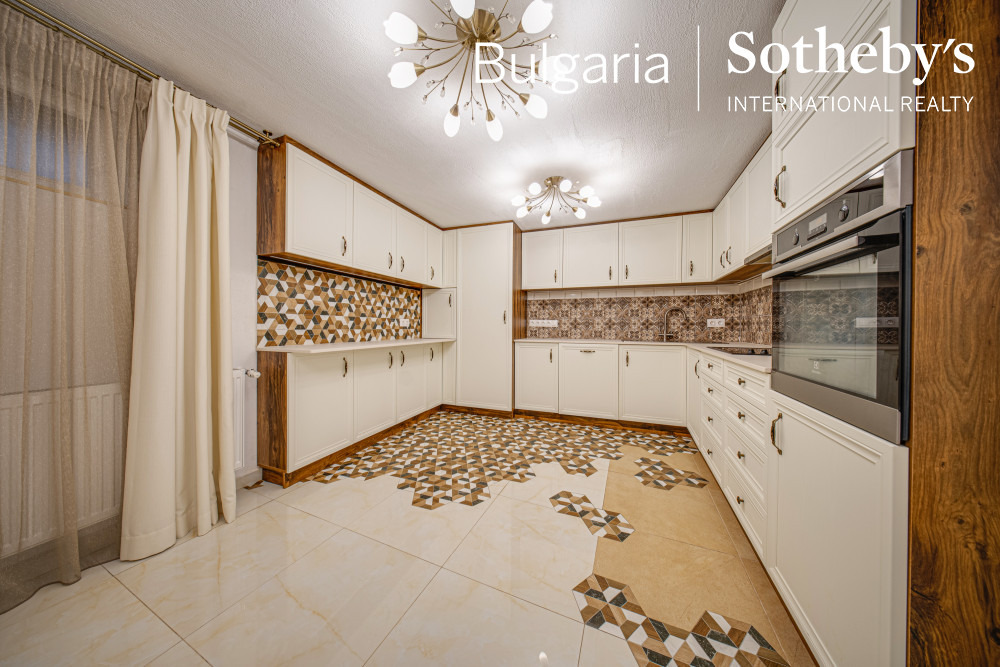Продава ОФИС, гр. София, Оборище, снимка 4 - Офиси - 54517369