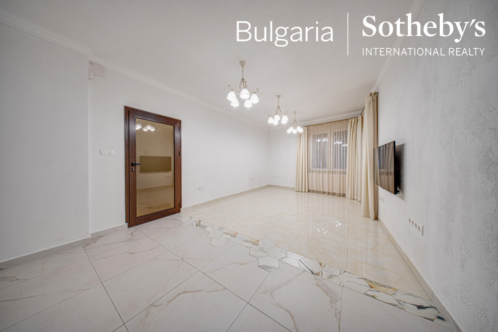 Продава ОФИС, гр. София, Оборище, снимка 12 - Офиси - 54517369