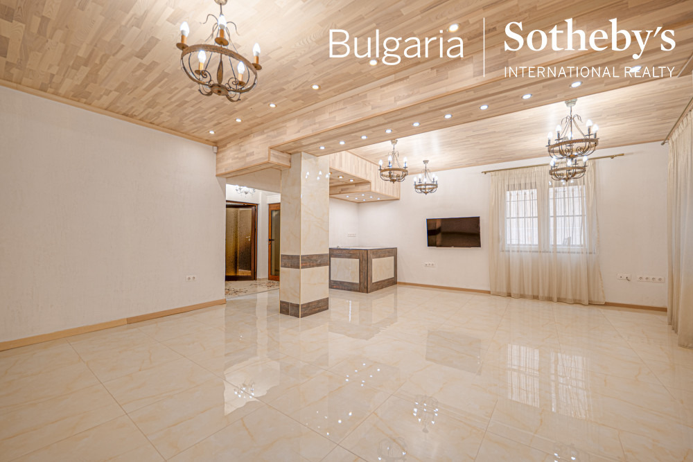 Продава ОФИС, гр. София, Оборище