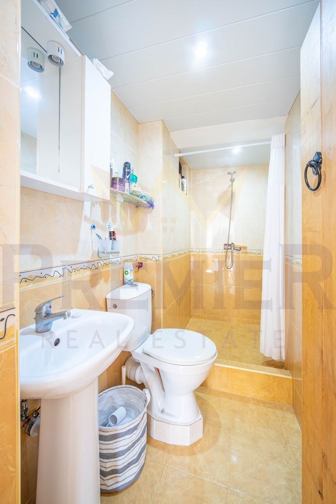 Продава КЪЩА, гр. Балчик, област Добрич, снимка 13 - Къщи - 54737596