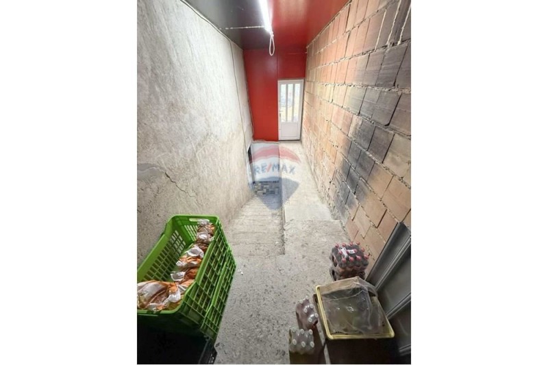 Продава БИЗНЕС ИМОТ, с. Стожер, област Добрич, снимка 16 - Други - 52040420