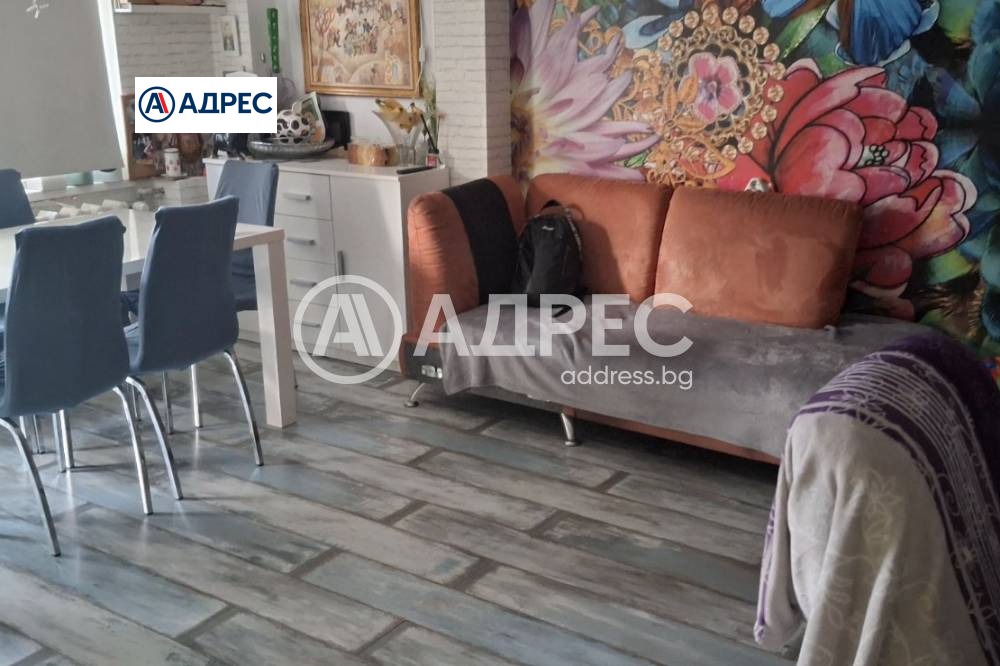 Продава МНОГОСТАЕН, гр. Разград, Център, снимка 2 - Апартаменти - 54700085