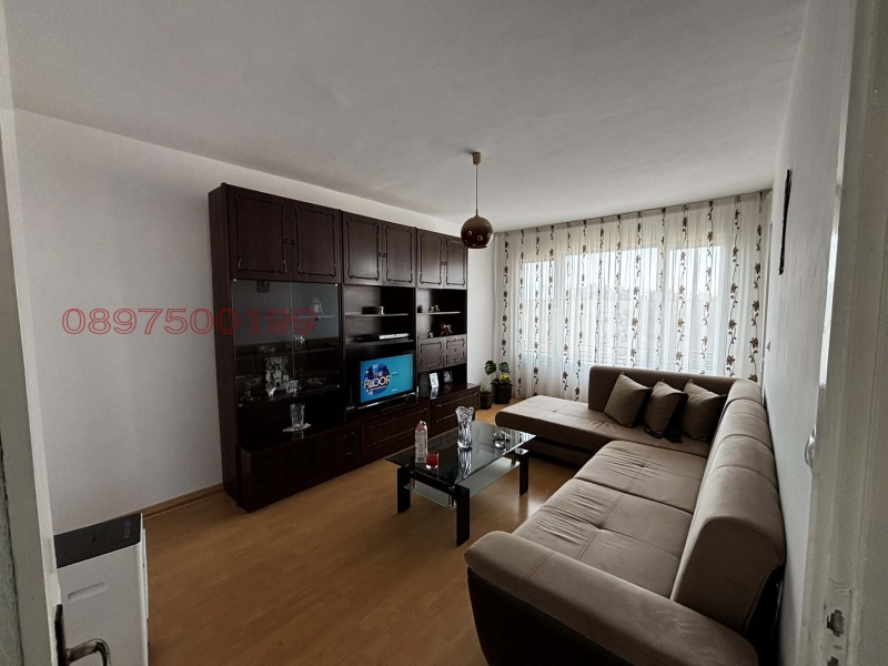 Продава 3-СТАЕН в град Пазарджик, Изток - 82 кв.м / 110 000 € » 215 141.30 лв.