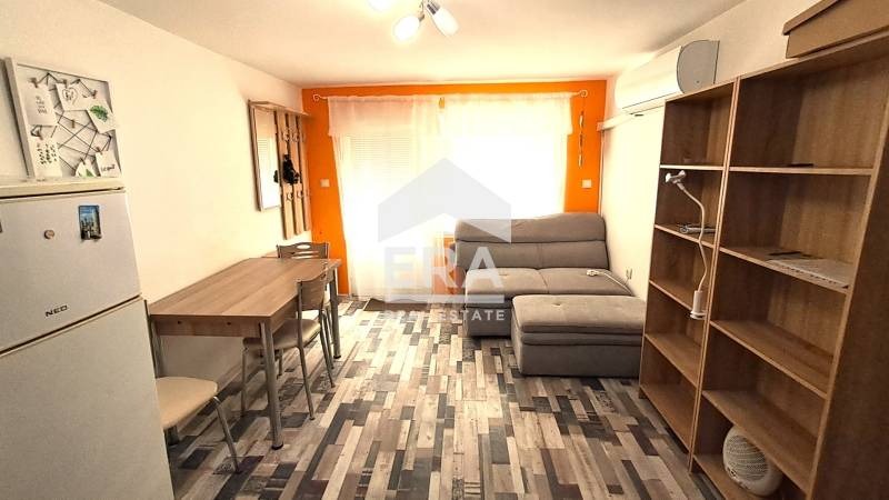 Продава 2-СТАЕН, гр. Варна, Цветен квартал, снимка 2 - Апартаменти - 54298386