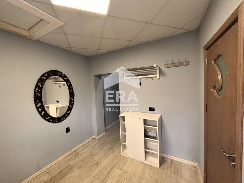 Продава КЪЩА, гр. Русе, Тракцията, снимка 13 - Къщи - 54190687