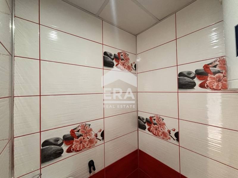 Продава КЪЩА, гр. Русе, Тракцията, снимка 11 - Къщи - 54190687