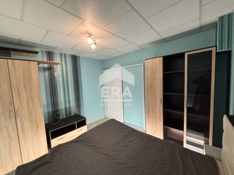 Продава КЪЩА, гр. Русе, Тракцията, снимка 9 - Къщи - 54190687