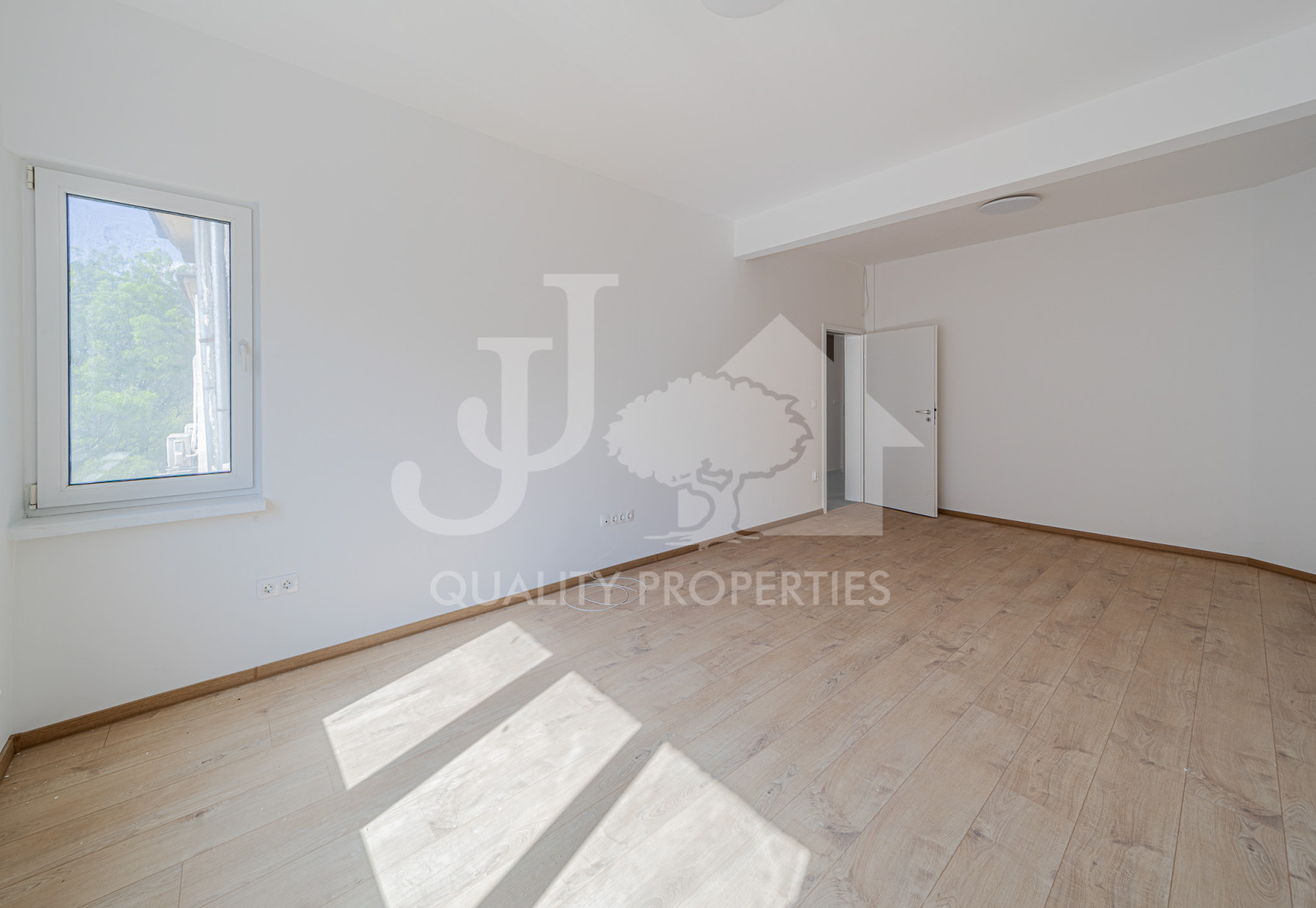 Продава 2-СТАЕН, гр. София, Център, снимка 3 - Апартаменти - 54301411