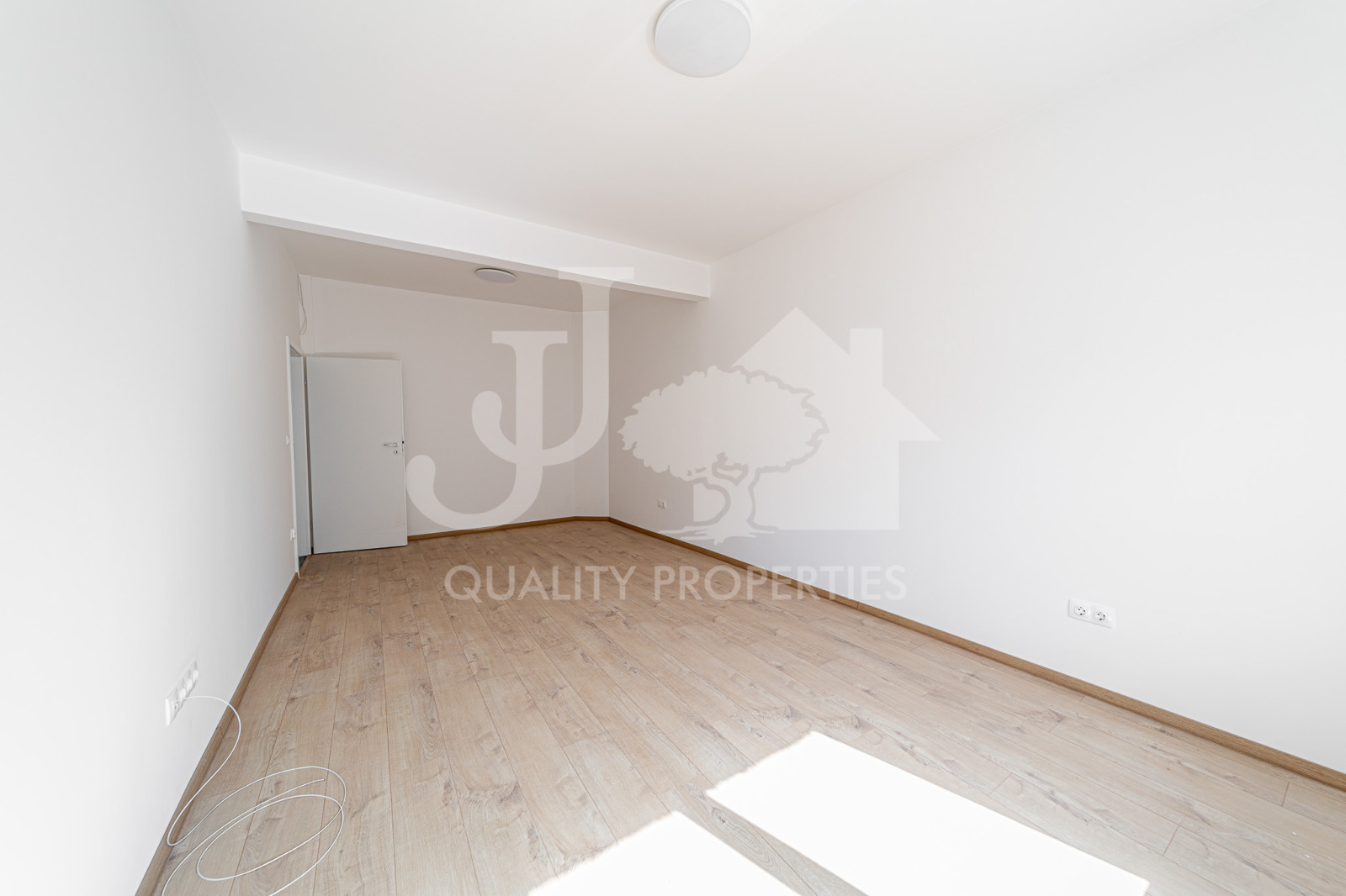 Продава 2-СТАЕН, гр. София, Център, снимка 8 - Апартаменти - 54301411