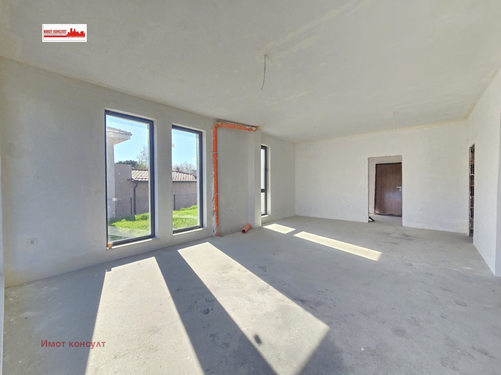 Продава КЪЩА, с. Белащица, област Пловдив, снимка 2 - Къщи - 54123568