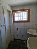 Продава ХОТЕЛ, област Смолян, гр. Чепеларе • 110000 € • 35079620 — Holmes.bg