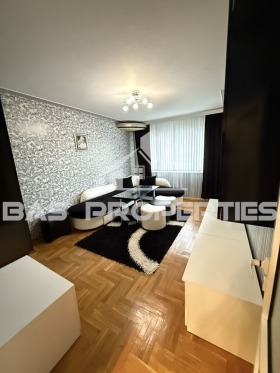 1 dormitorio Tsentar, Stara Zagora 1