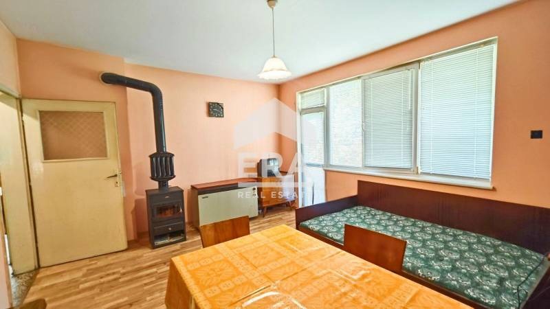 Продава  Ателие, таван, град Търговище, Център •  150 000 EUR • ID 68115489 — holmes.bg - [1] 