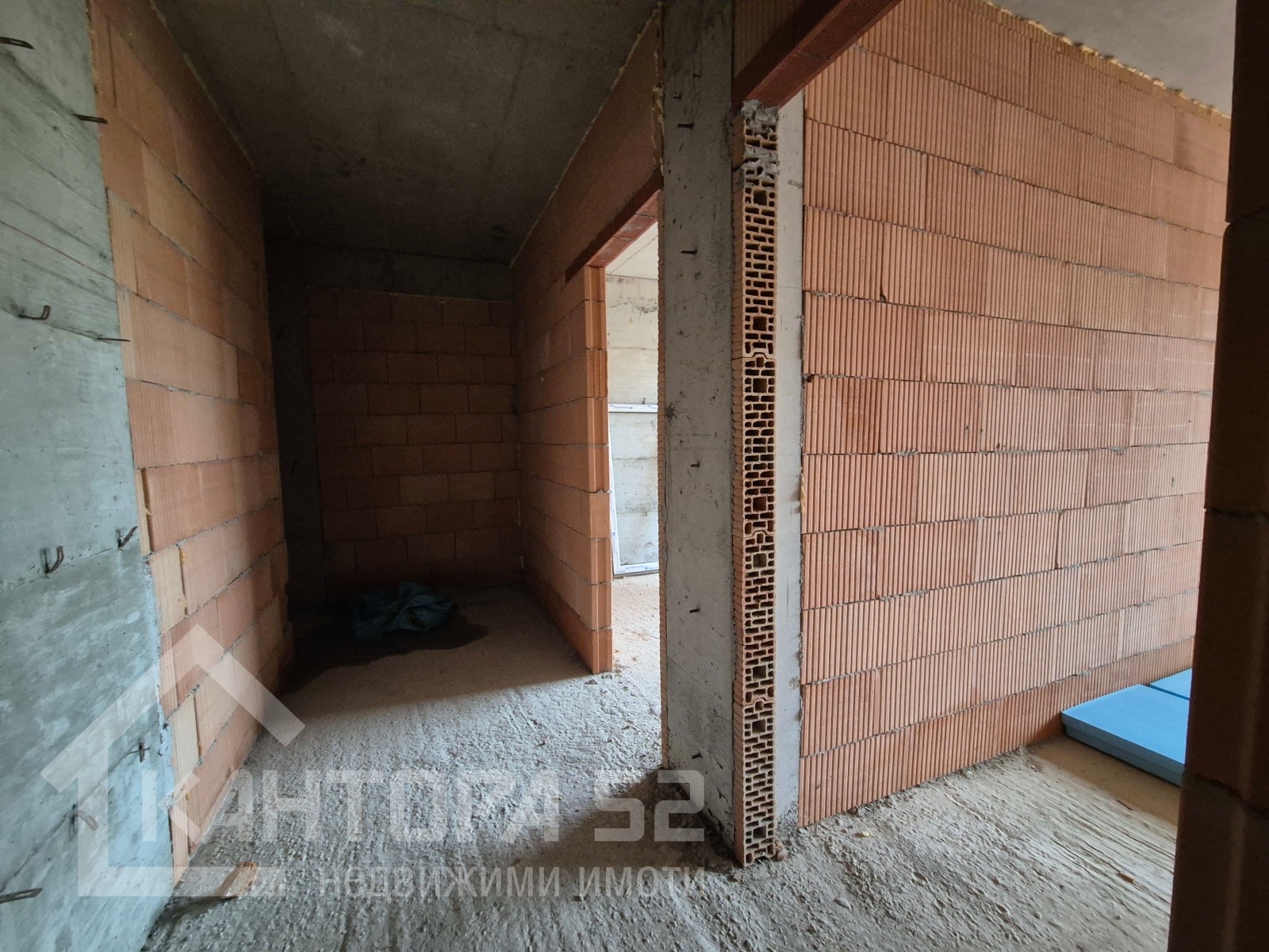 Продава 2-СТАЕН, гр. Варна, Център, снимка 2 - Апартаменти - 50699462