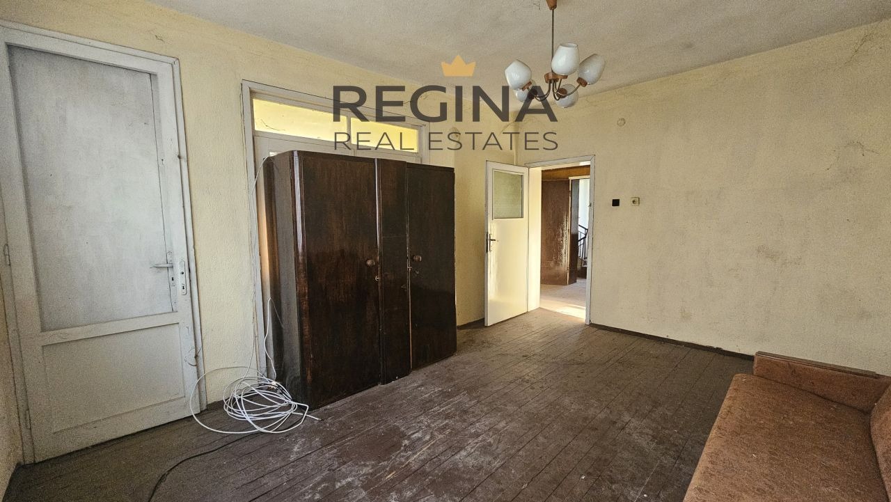 Продава КЪЩА, гр. Хисаря, област Пловдив, снимка 12 - Къщи - 53632914