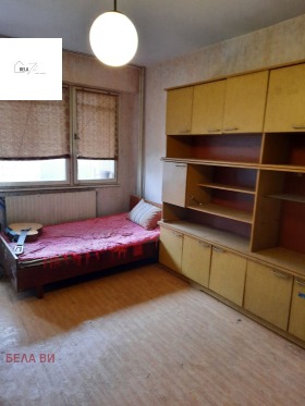 2 slaapkamers Radomir, regio Pernik 5