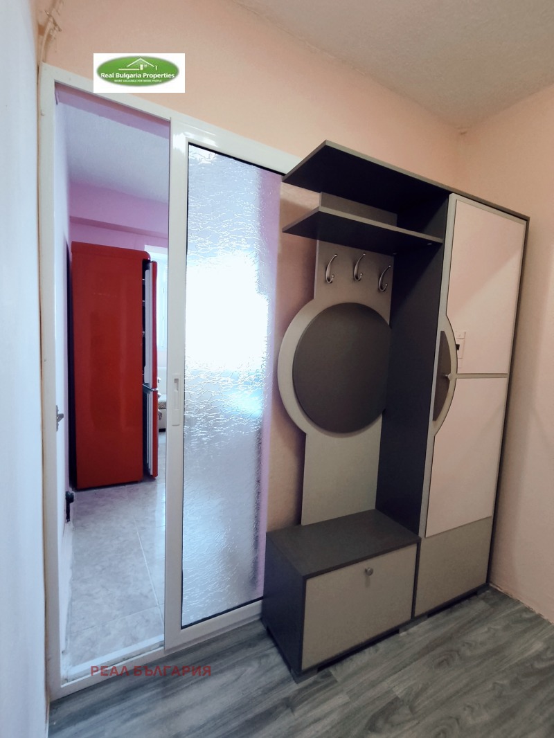 Продава  1-стаен град Русе , Чародейка - Юг , 38 кв.м | 45449911 - изображение [15]