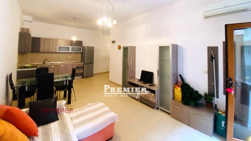 Продава 2-СТАЕН, гр. Поморие, област Бургас, снимка 2 - Апартаменти - 53536917