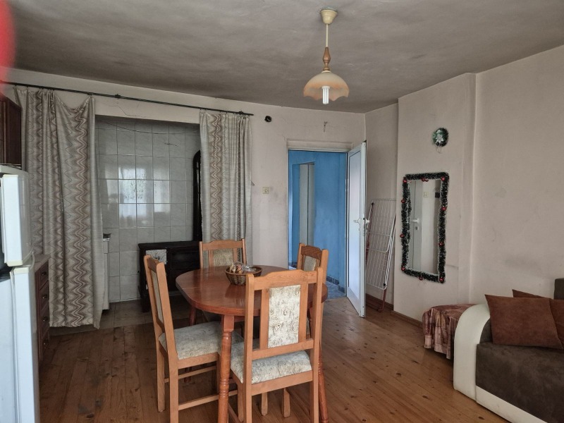 На продаж  Поверх будинку Перник , Байкушева махала , 110 кв.м | 87817729 - зображення [3]