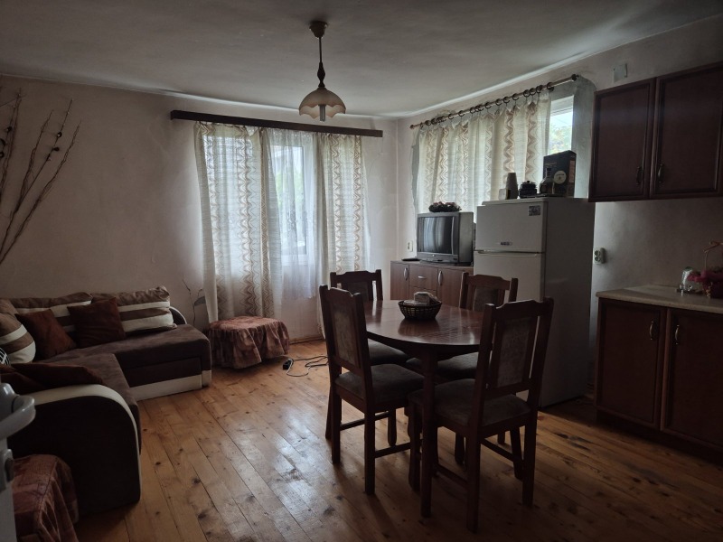 На продаж  Поверх будинку Перник , Байкушева махала , 110 кв.м | 87817729 - зображення [4]