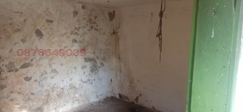 Продава КЪЩА, с. Горановци, област Кюстендил, снимка 6 - Къщи - 52780152