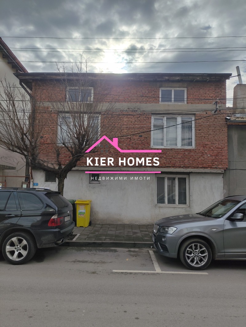 Продава КЪЩА, област Хасково, гр. Свиленград • 215000 лв. / 109927.75 € • 58965097 1