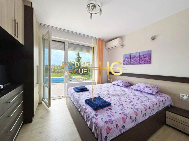 Продава КЪЩА, с. Топола, област Добрич, снимка 12 - Къщи - 52409982