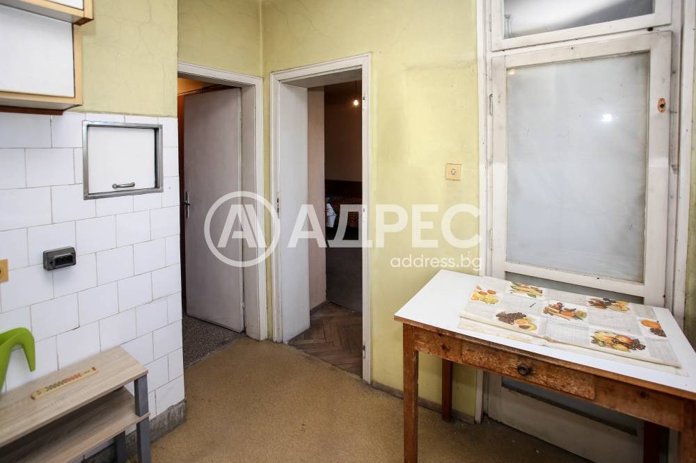 Продава МНОГОСТАЕН, гр. София, Мусагеница, снимка 15 - Апартаменти - 54676898