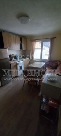 Продава ЕТАЖ ОТ КЪЩА, област Сливен, гр. Котел • 41000 € • 46316371 — Holmes.bg