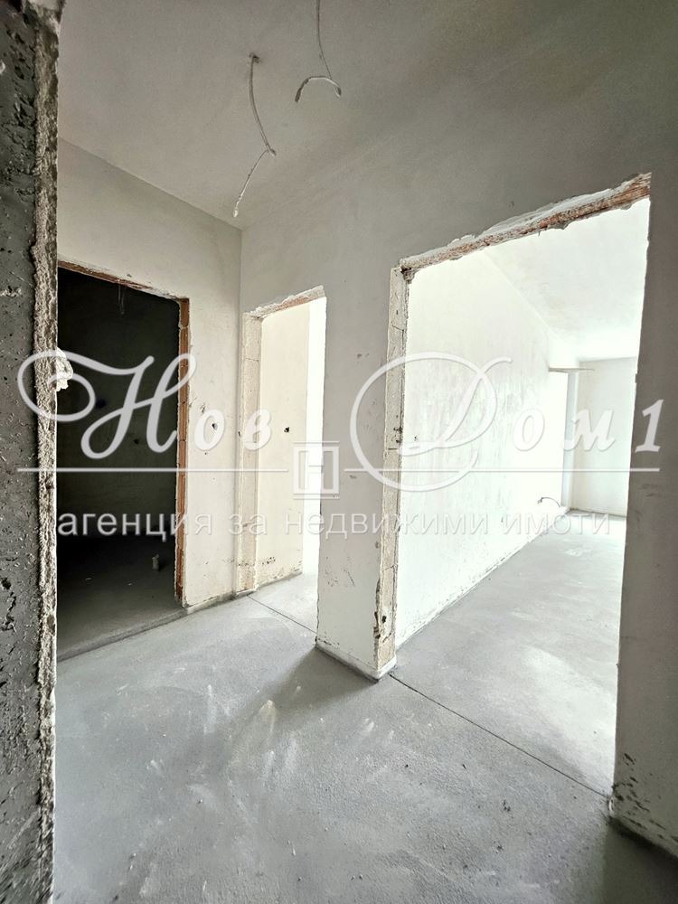 Продава  2-стаен, град София, Витоша •  125 000 EUR • ID 74988468 — holmes.bg - [1] 