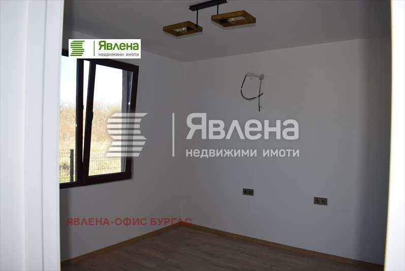 Till salu  Hus region Burgas , Velika , 64 kvm | 49034350 - bild [5]