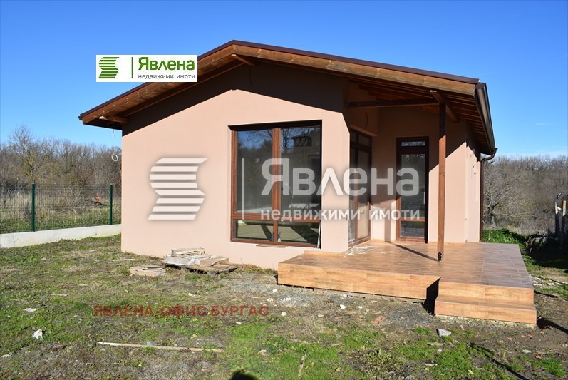 Till salu  Hus region Burgas , Velika , 64 kvm | 49034350