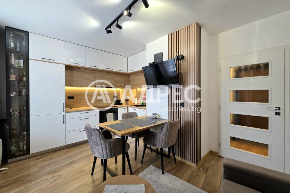 Продава 3-СТАЕН, гр. София, Център, снимка 9 - Апартаменти - 54200542