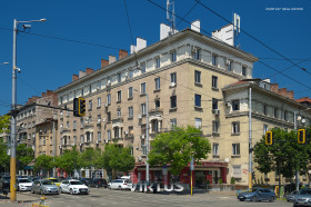 2 dormitoare Țentâr, Sofia
