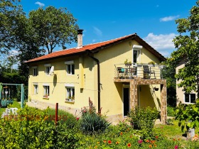 Casa Cranevo, regiunea Dobrich 1