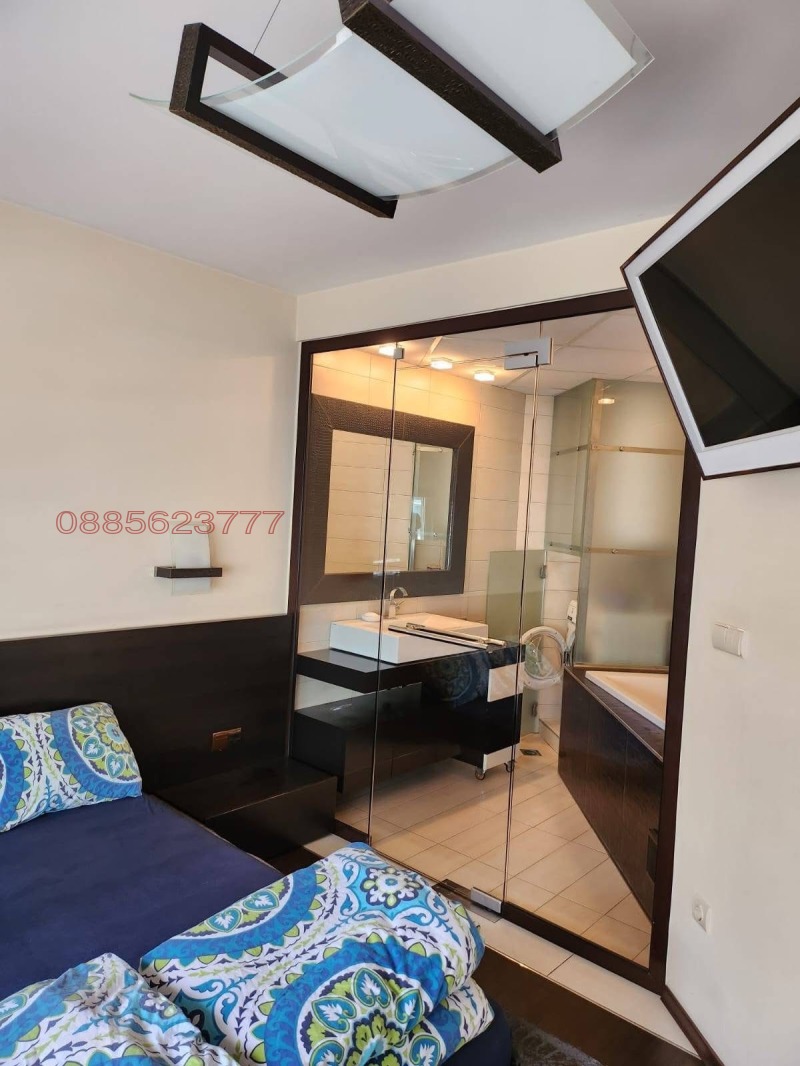 Продава 2-СТАЕН, гр. Русе, Център, снимка 11 - Апартаменти - 53333911