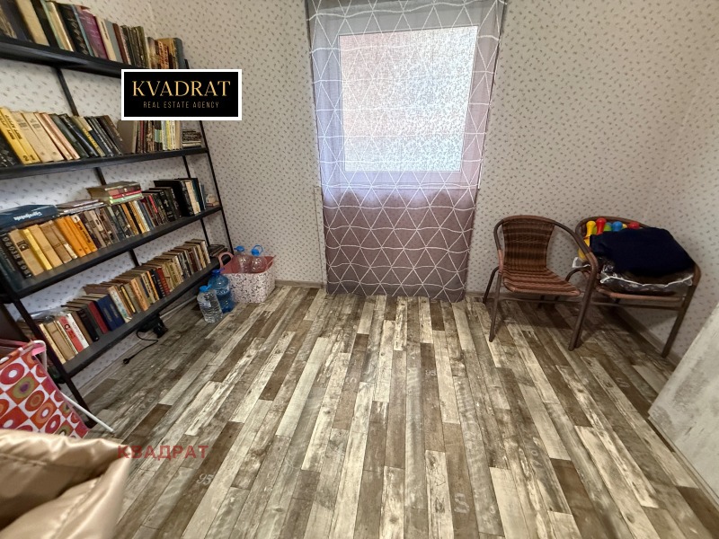 Продава МНОГОСТАЕН, гр. София, Обеля 2, снимка 9 - Апартаменти - 52655082