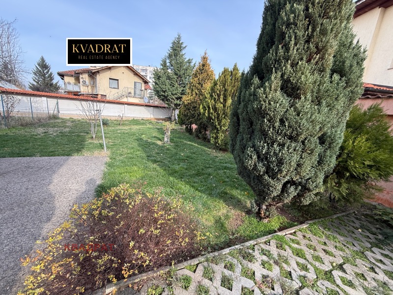 Продава МНОГОСТАЕН, гр. София, Обеля 2, снимка 12 - Апартаменти - 52655082